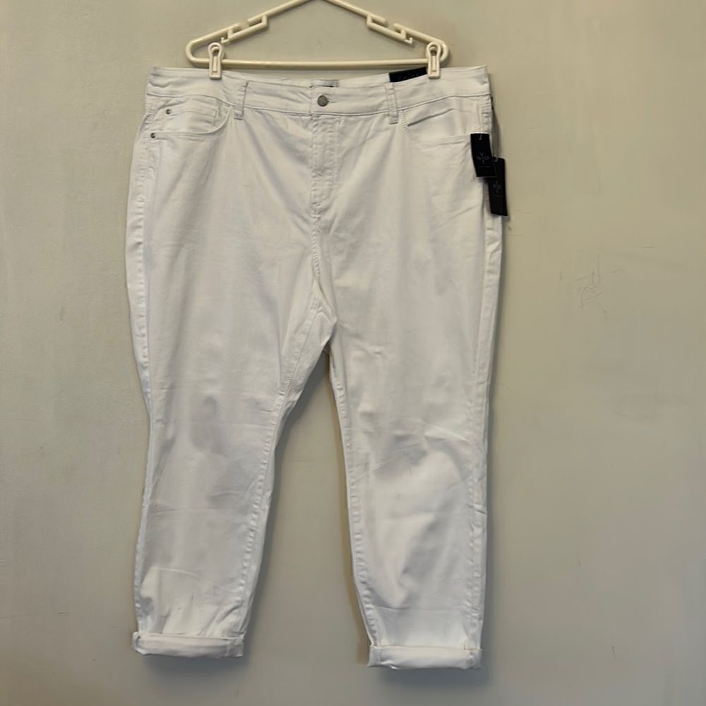NYDJ skinny boyfriend white jeans Size 22W New